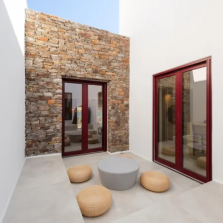 Gems - The Villa *