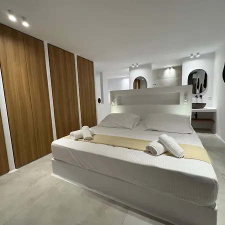 Villa Gems - The